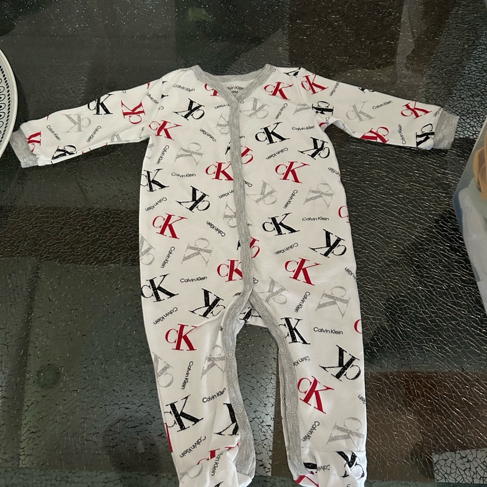Calvin Klein CK onesie baby pajama 6-9M